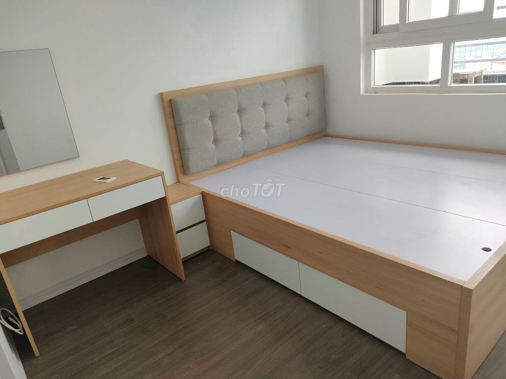 Bán gấp chung cư VP6 Linh Đàm 62m2 full nội thất giá chỉ nhỉnh 2 tỷ