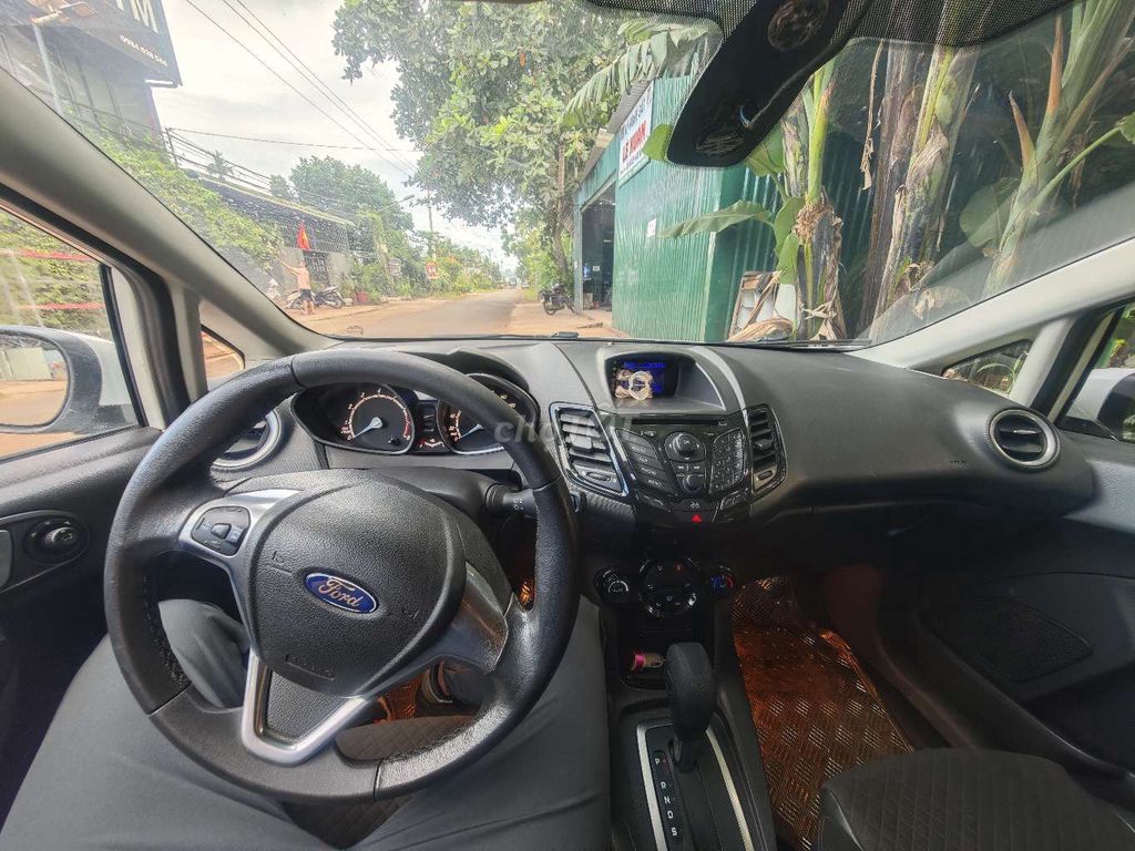 Ford fiesta sx 2014 1.0 AT Sport - 85000 km. Mua bán Ô tô tại Thành phố Buôn Ma Thuột Đắk Lắk được đăng bởi vũ phát 47 hình 5