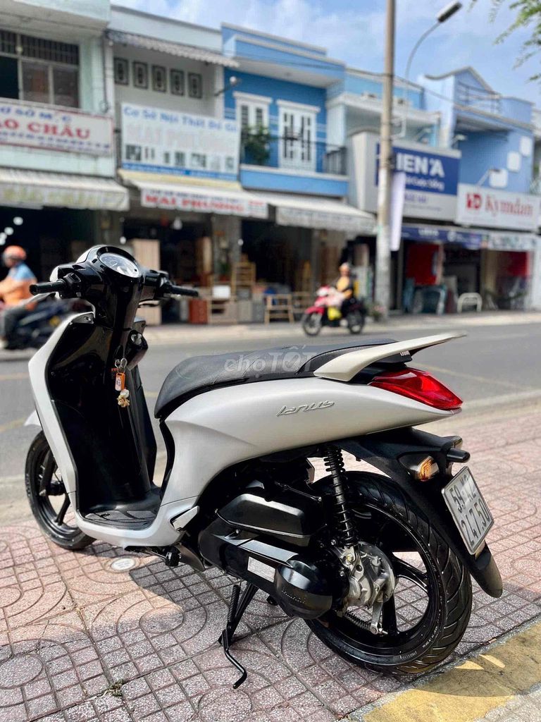 Janus 2017 Smk, bstp 9chủ, máy êm xe đẹp- CÓ GÓP