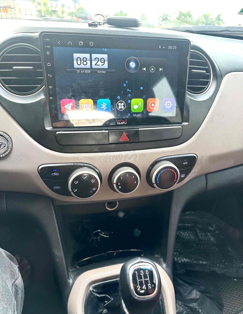 Hyundai Grand i10 2014 1.0 Base - 13000 km. Mua bán Ô tô tại Quận Hà Đông Hà Nội được đăng bởi bình hình 17