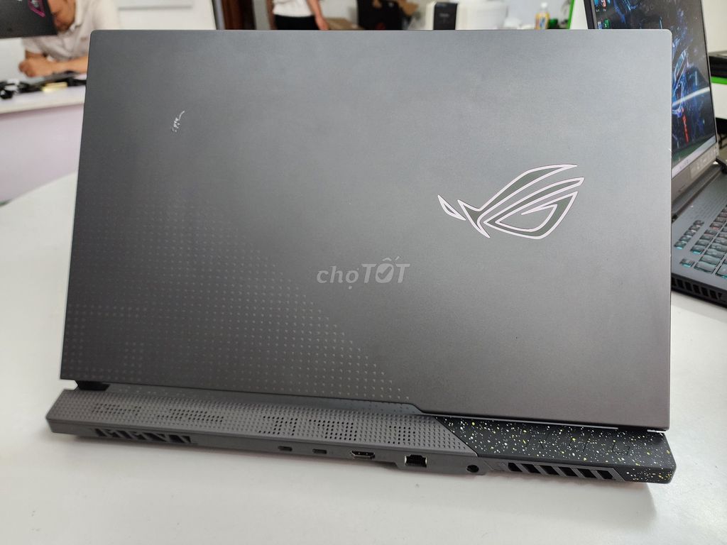Laptop Gaming Asus ROG Strix G713 2022 R7H 3070Ti