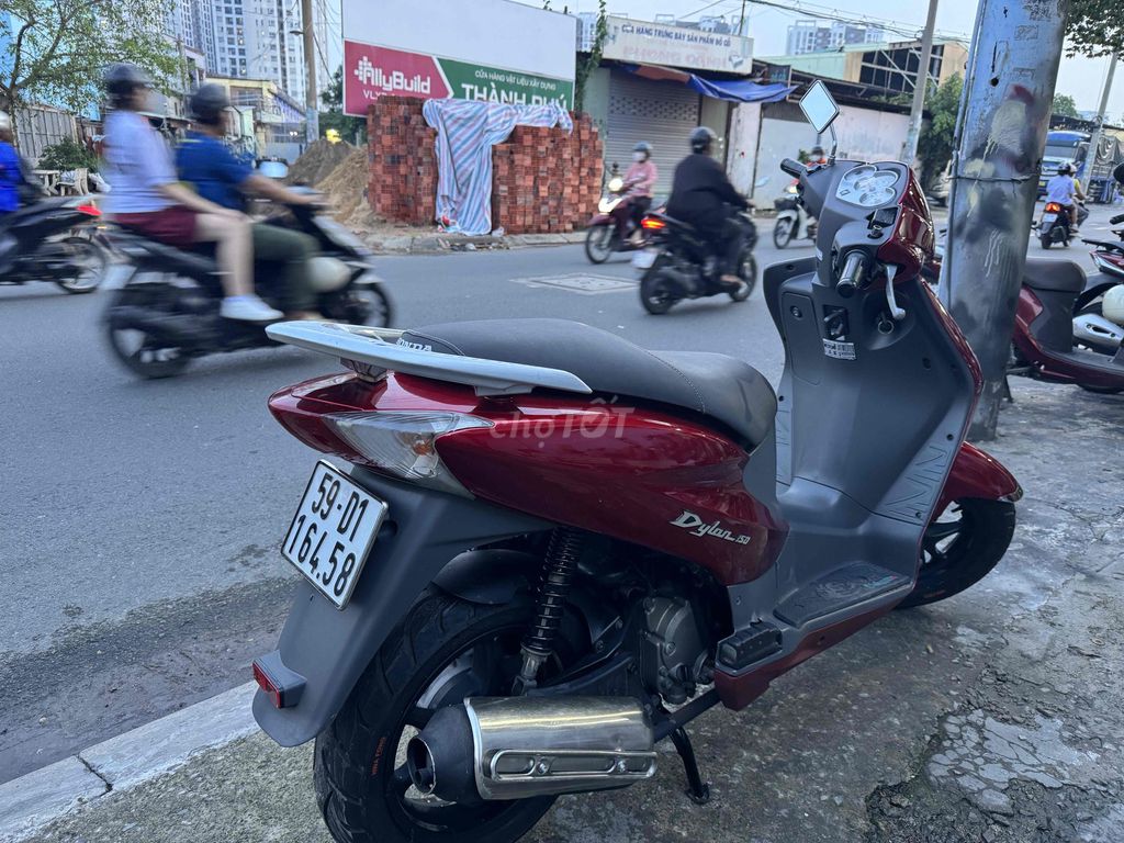 Dylan Chính chủ. Mua bán Xe máy tại Quận Tân Phú Tp Hồ Chí Minh được đăng bởi Anh thành hình 2