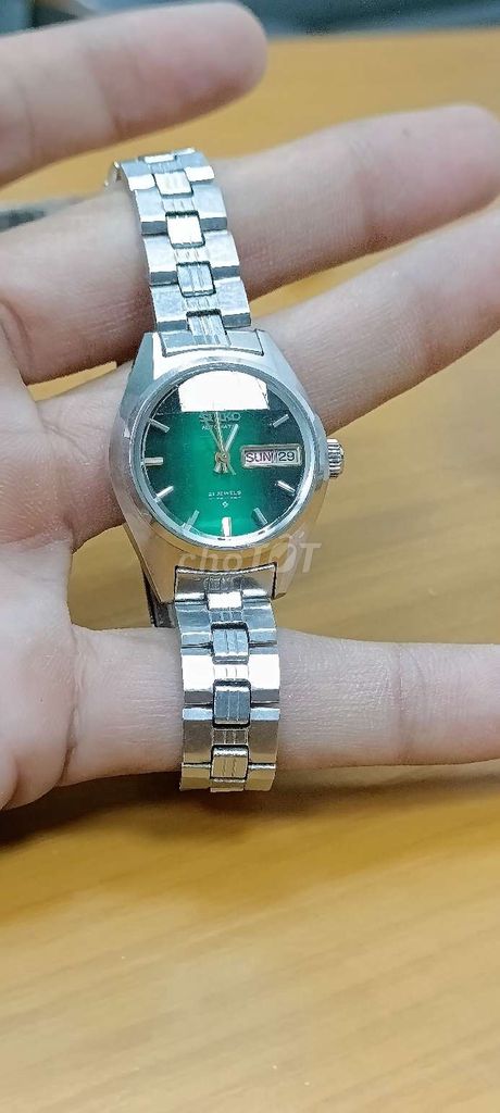 Seiko nữ automatic có cót tay