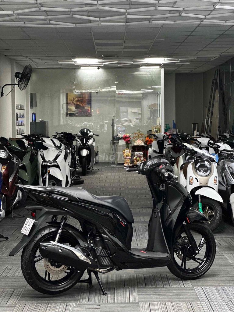 Honda SH150i ABS  2018  bs phong thuỷ 39393