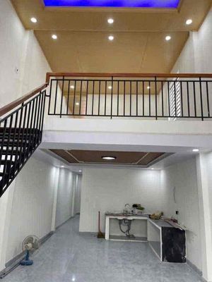 Cho thuê nhà mới mặt tiền Phạm Nhữ Tăng giá 10triệu