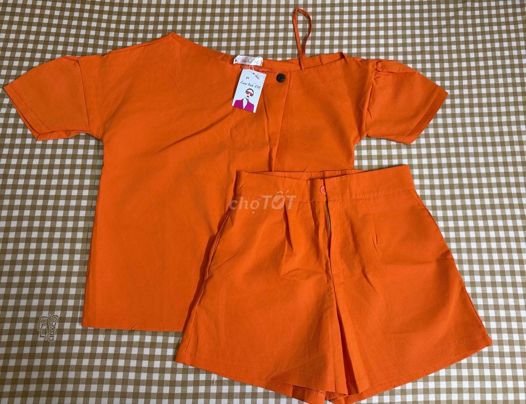 Set áo quần Nữ Vải Cam Size M. Mua bán Quần áo tại Huyện Di Linh Lâm Đồng được đăng bởi Ly Hoàng hình 1