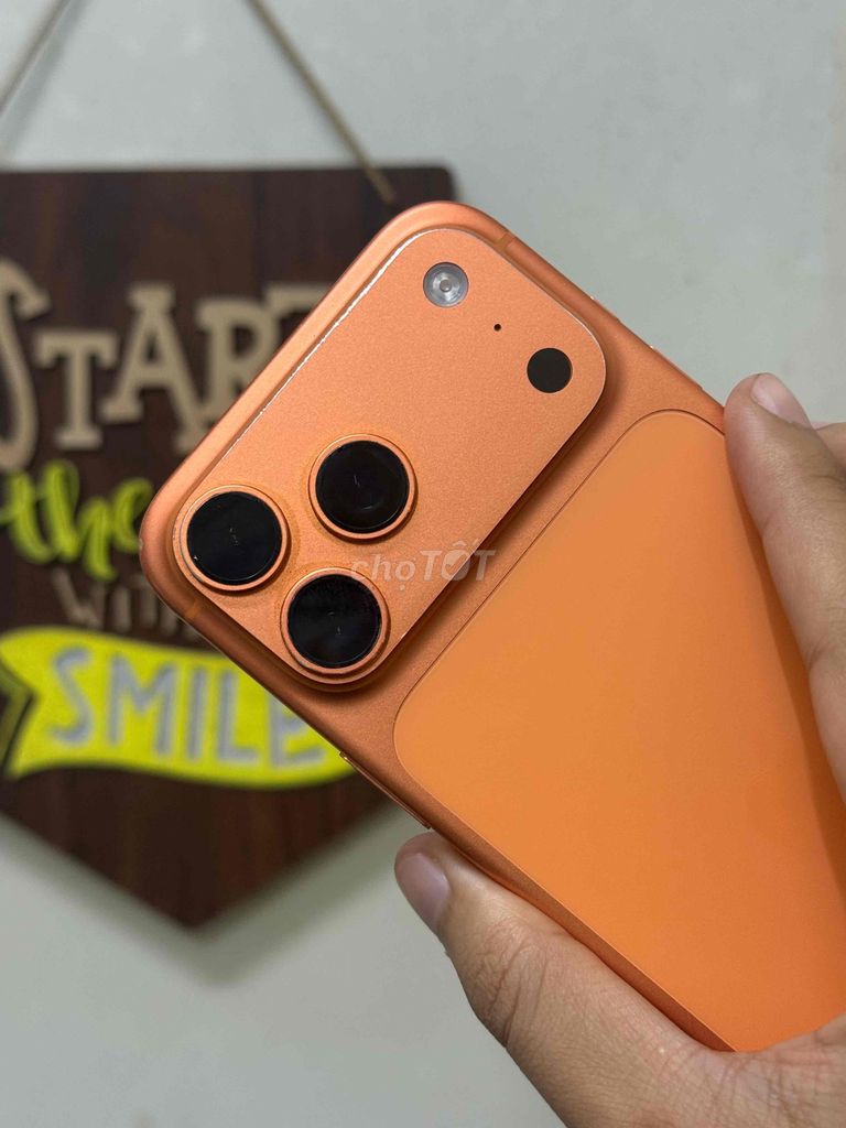 iPhone 17 Pro Max 256GB Cam Ch/a. Mua bán Điện thoại tại Quận Cầu Giấy Hà Nội được đăng bởi Trần Vương hình 1