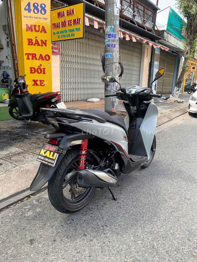 ✅✅ SH 125 ABS 2024 ODO 5000KM SIÊU LƯỚT ĐỦ ĐỒ  GIÁ. Mua bán Xe máy tại Thành phố Rạch Giá Kiên Giang được đăng bởi Kali  hình 4