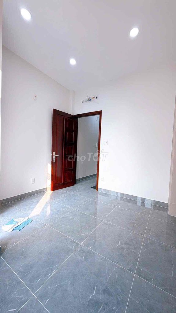 NHÀ ĐẸP 4 TẤM XỊN XÒ QUẬN 4 Hẻm 171 Tôn Đản, Phường 15, Quận 4, Tp Hồ Chí Minh Quận 4 Tp Hồ Chí Minh