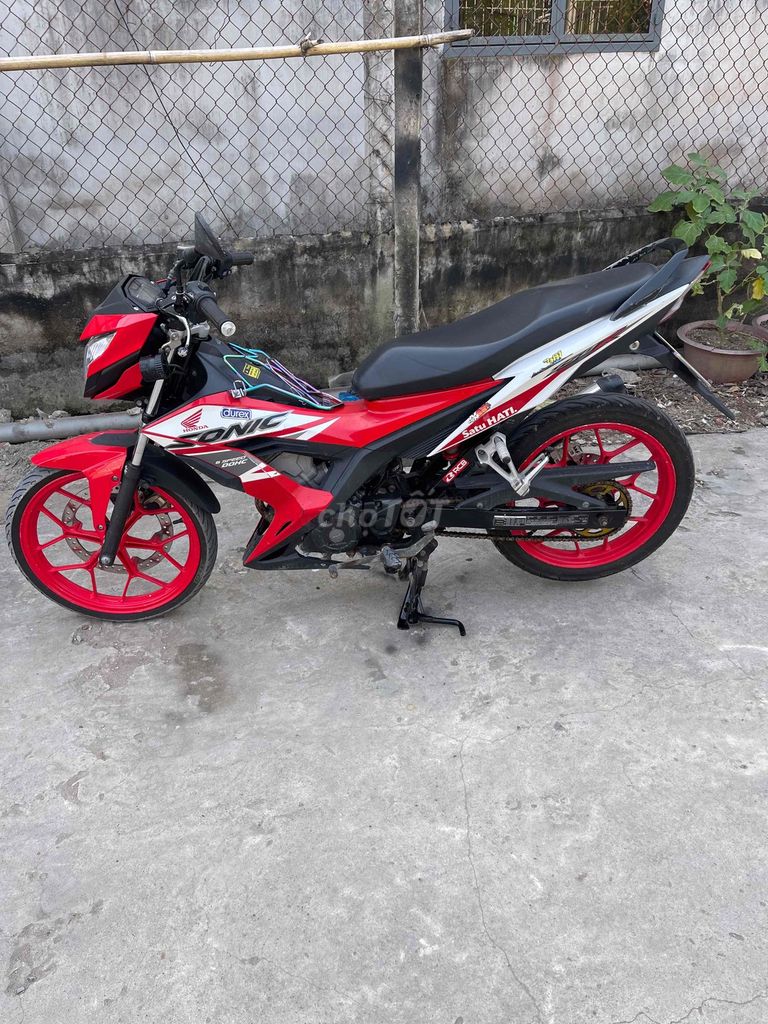 Honda Sonic 2019 Đỏ trắng đen. Mua bán Xe máy tại Quận Cái Răng Cần Thơ được đăng bởi Cầm Đồ Minh Tấn hình 1