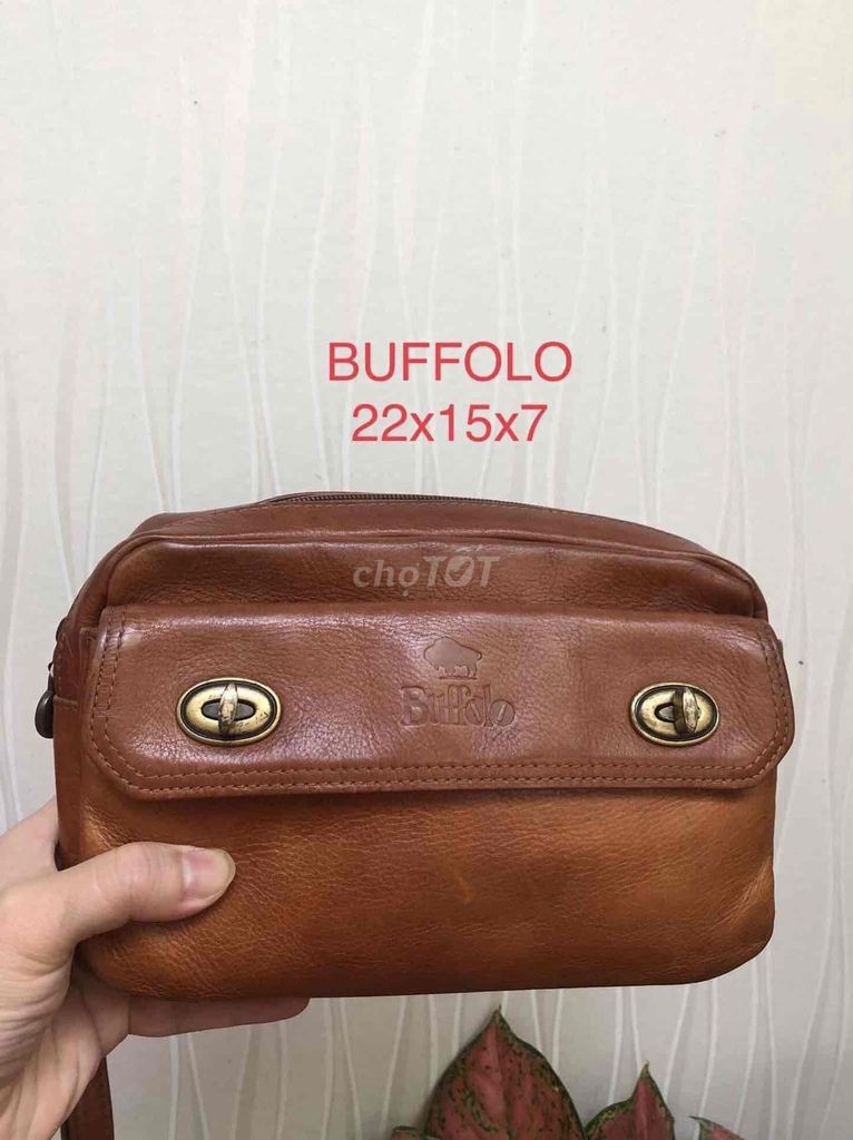 Clutch cầm tay BUFFOLO size 22x15x7