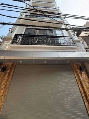 House in Hoàng Mai