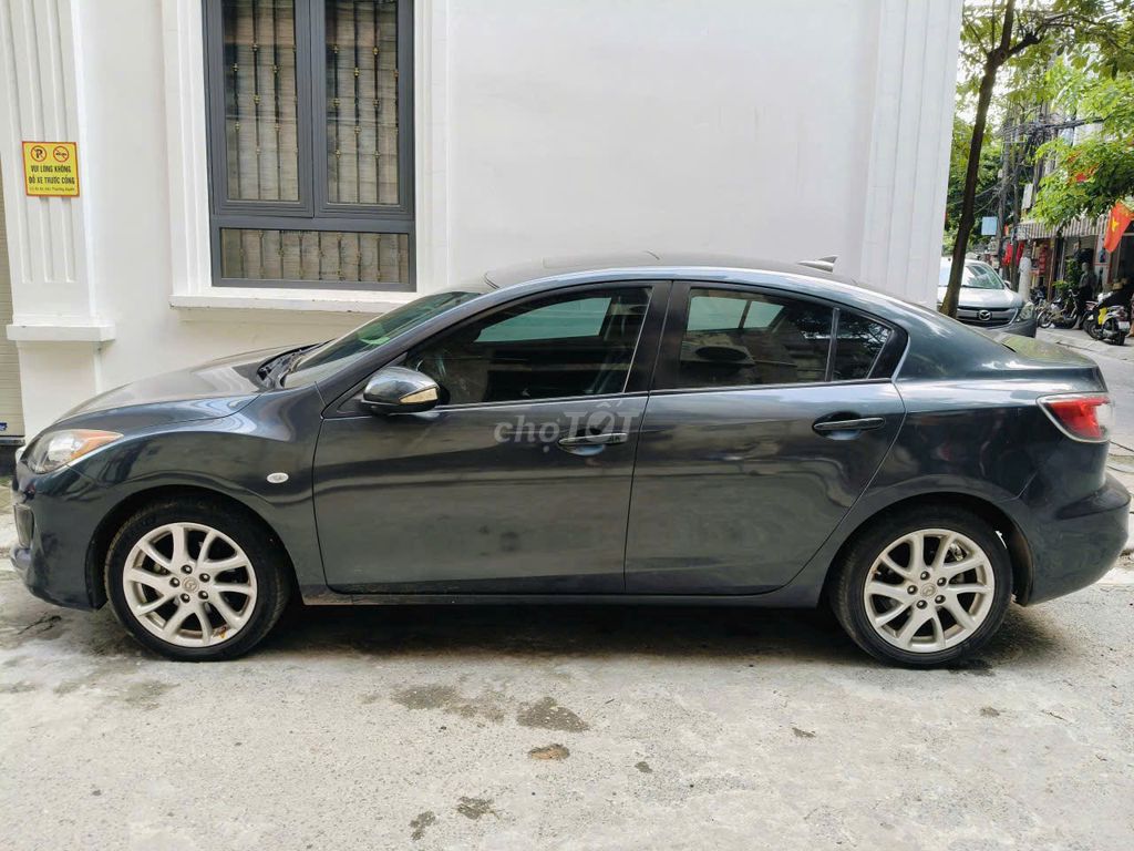 Mazda 3 S 2014 cần bán. Mua bán Ô tô tại Quận Long Biên Hà Nội được đăng bởi Thuy Hung01 hình 1