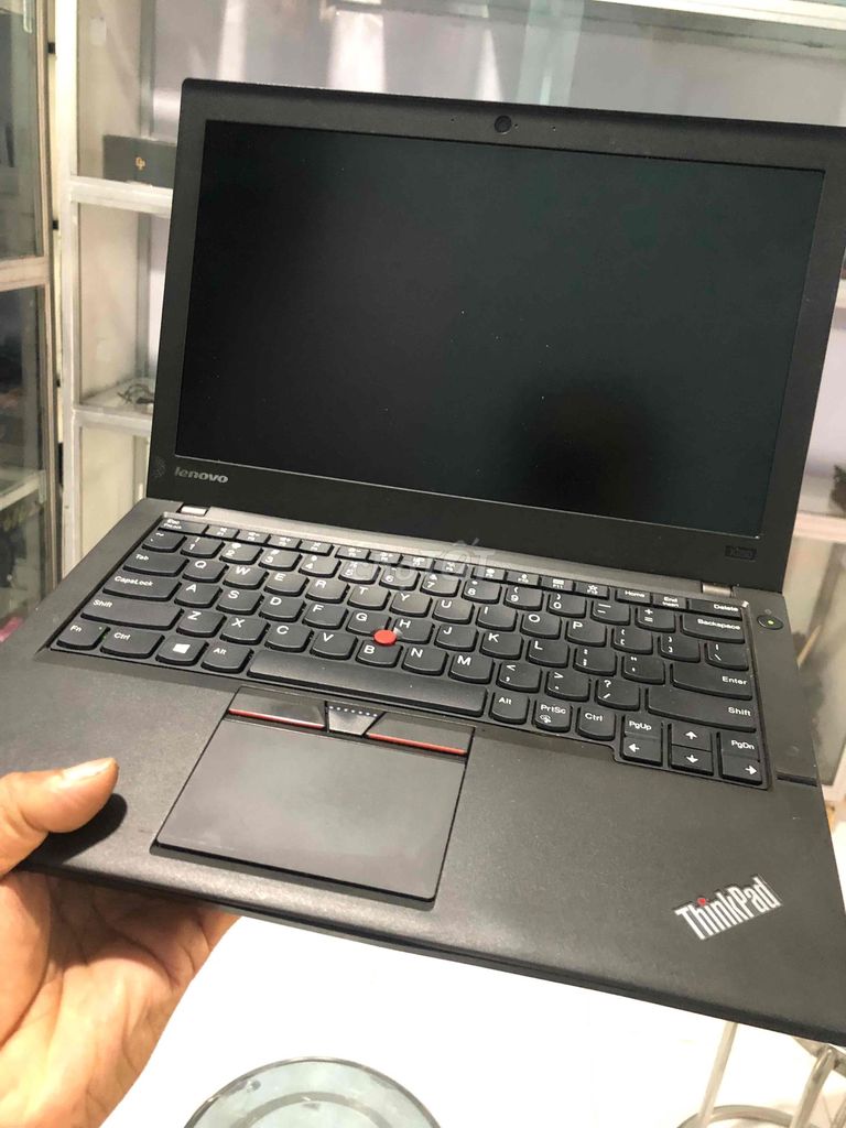 lenovo thinkpad. Mua bán Laptop tại Thành phố Dĩ An Bình Dương được đăng bởi Thắng Nhân Hòa hình 1
