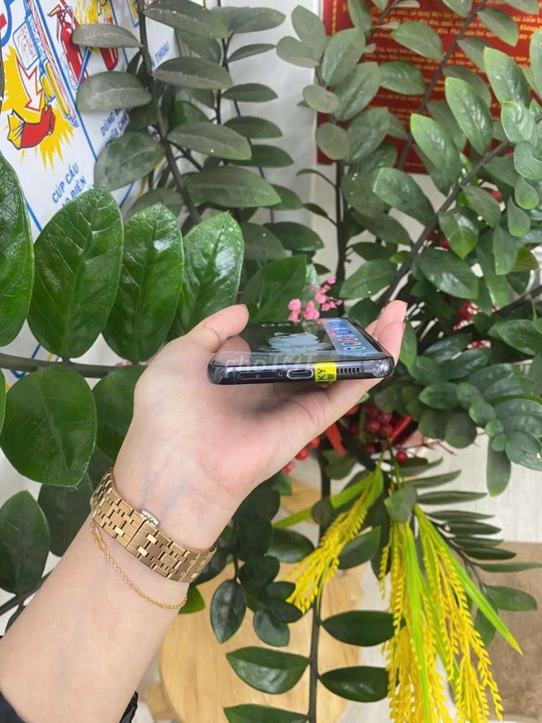 Samsung Galaxy S22 Plus Đen 256GB. Mua bán Điện thoại tại Quận 3 Tp Hồ Chí Minh được đăng bởi Minh phương hình 1