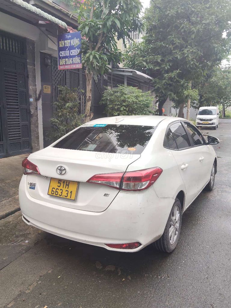 Toyota Vios 1.5E MT 2020 Trắng. Mua bán Ô tô tại Quận 12 Tp Hồ Chí Minh được đăng bởi Mười Lê hình 2