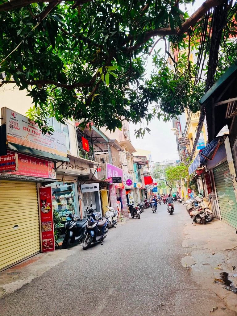 Tập thể mặt phố Mai Động, 2PN, full nội thất, 2.55 tỷ