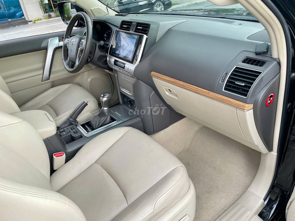 Toyota Land Cruiser Prado 2019  - 31000 km. Mua bán Ô tô tại Quận 1 Tp Hồ Chí Minh được đăng bởi ĐỨC XE LƯỚT hình 7