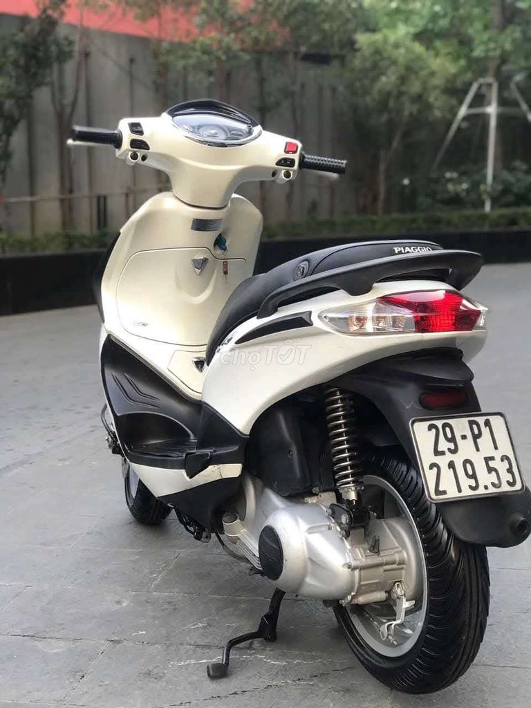 Fly fi màu trắng xe đẹp máy zin biển Hà Nội. Mua bán Xe máy tại Quận Ba Đình Hà Nội được đăng bởi Hoàng  hình 3