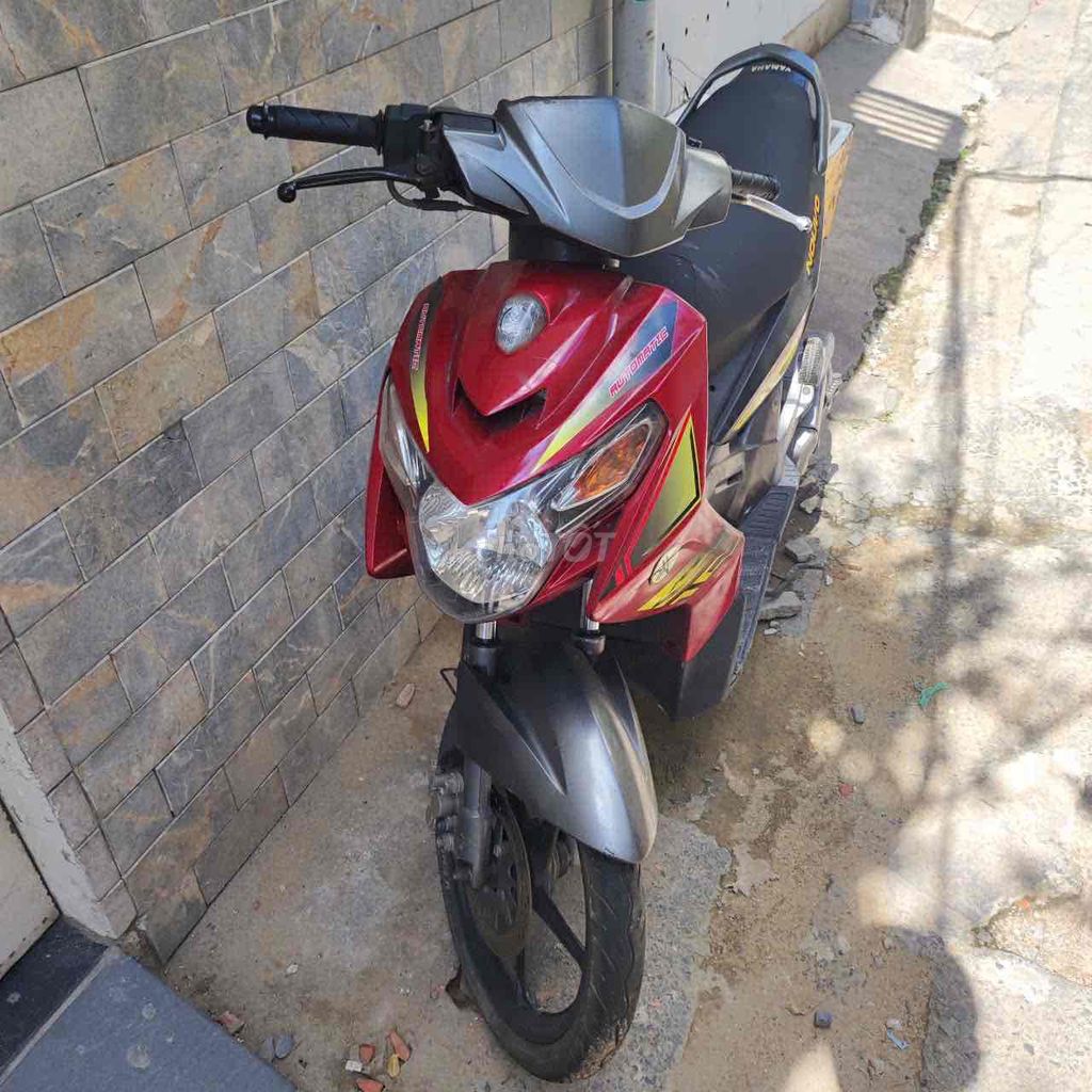 Yamaha Nouvo 2008 красно-черный 2-местный