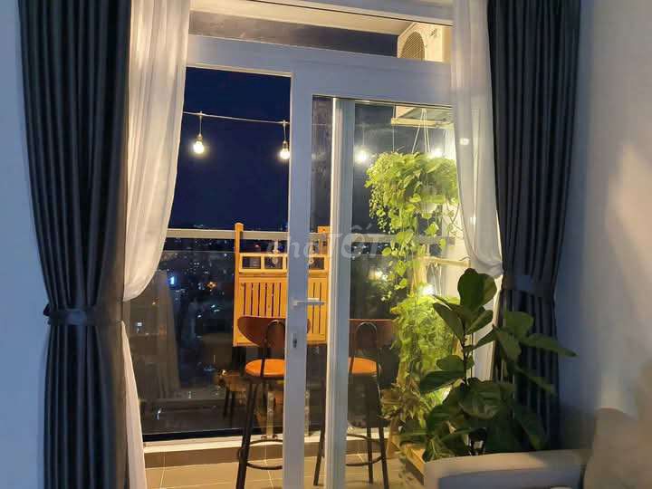 Bán căn 2 Pn 1 toilet The Western Capital 2,3 tỷ