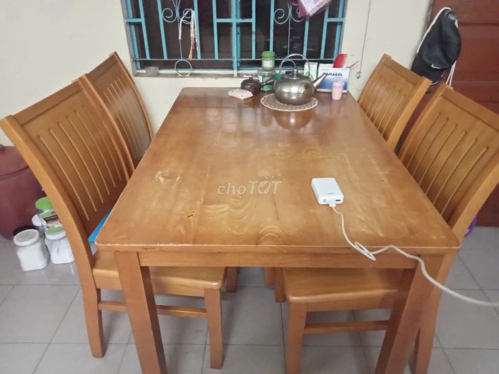 Bộ bàn ghế Gỗ Nâu gỗ 77x122cm Mới. Mua bán Bàn ghế tại Quận Tân Phú Tp Hồ Chí Minh được đăng bởi mỹ hiền hình 1