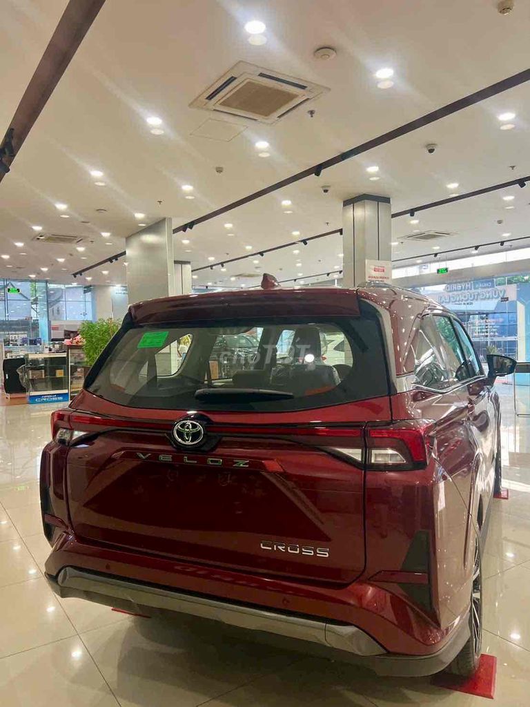Toyota Veloz Cross Top со скидкой 100% на налог
