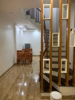 Cho thuê nhà nguyên căn 3 tầng Yên Nghĩa, 3 ngủ, gần KĐT Đô Nghĩa