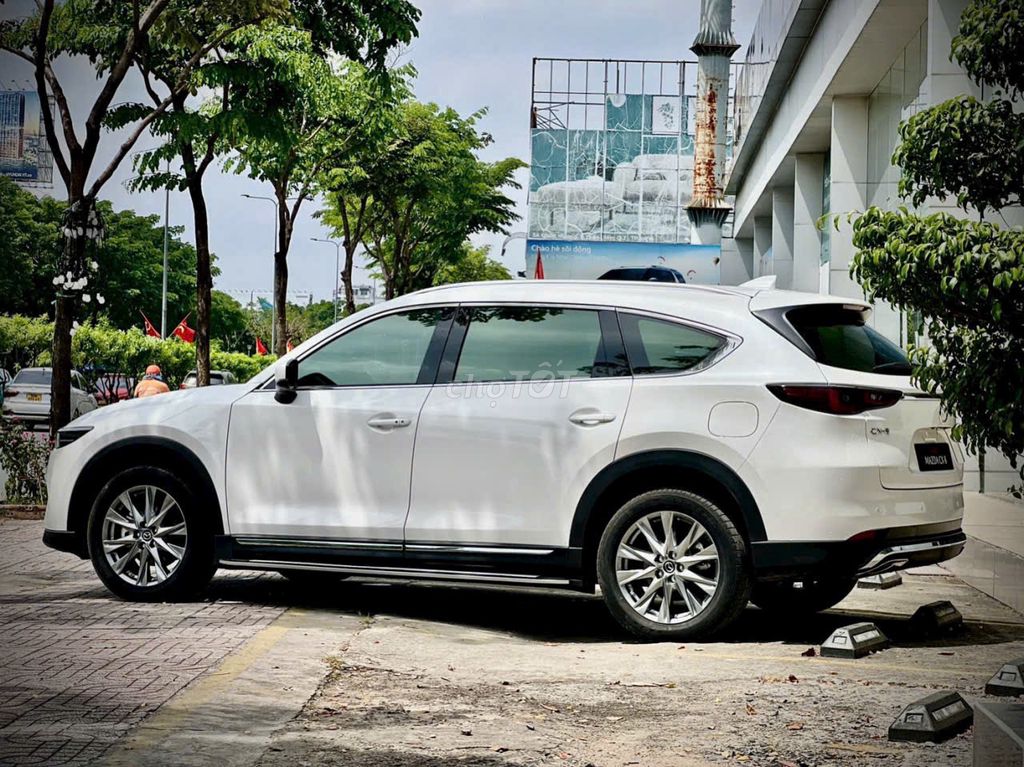 Mazda CX-8 2.5 Premium Trắng Vin 2024 mới 100%. Mua bán Ô tô tại Thành phố Thủ Đức Tp Hồ Chí Minh được đăng bởi KIA Thảo Điền hình 4