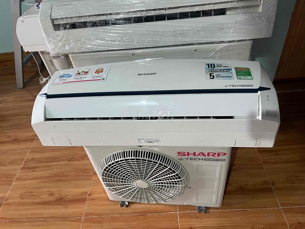 máy lạnh shapr 1hp inverter mới đẹp như hình