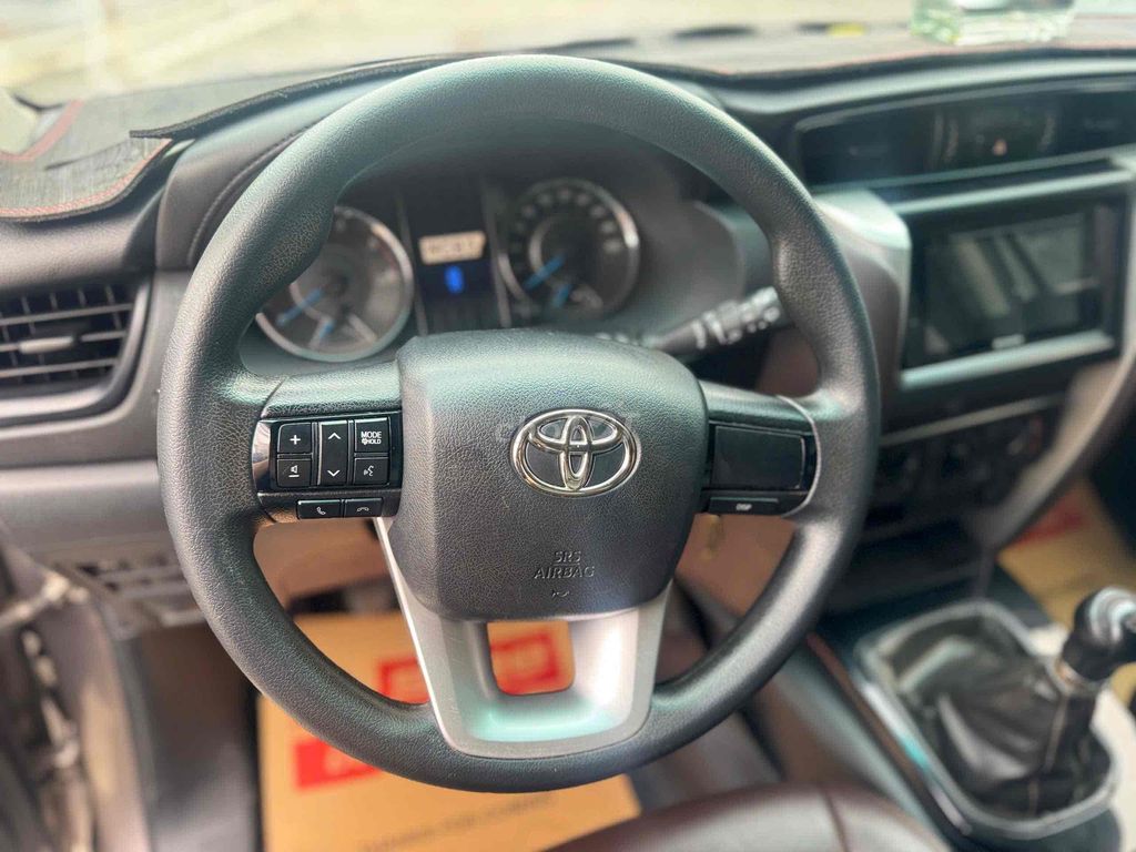 Toyota Fortuner 2020 dầu sàn. Mua bán Ô tô tại Thành phố Thủ Đức Tp Hồ Chí Minh được đăng bởi Thùy Phương Toyota hình 9