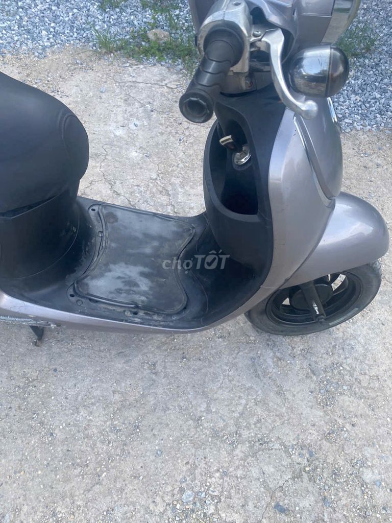 Bán xe Jocno 50cc  mầu bạc xịn chính chủ. Mua bán Xe máy tại Quận Hoàng Mai Hà Nội được đăng bởi Lê văn tình hình 6