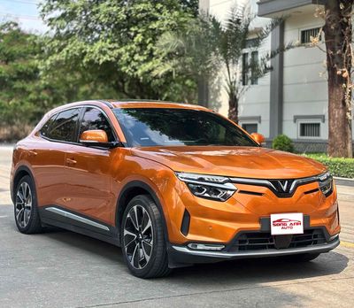 VinFast VF8 Plus 2022 Cam bản mua pin