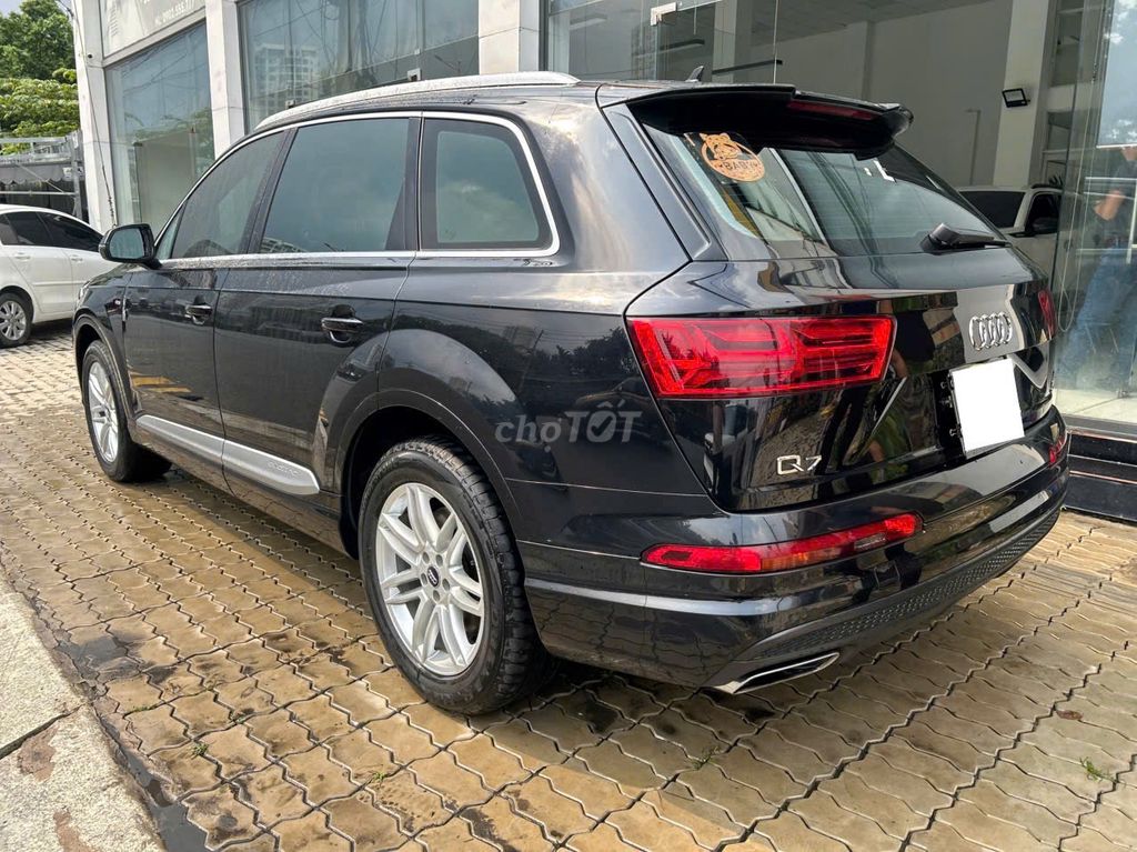 Toyota Hà Đông bán Audi Q7 2017 model 2018 Sline. Mua bán Ô tô tại Quận Hà Đông Hà Nội được đăng bởi Toyota Hà Đông Tsure hình 2