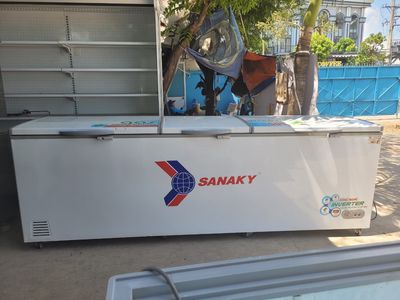 Tủ đông Sanaky 3 cánh 1100 lit inverter