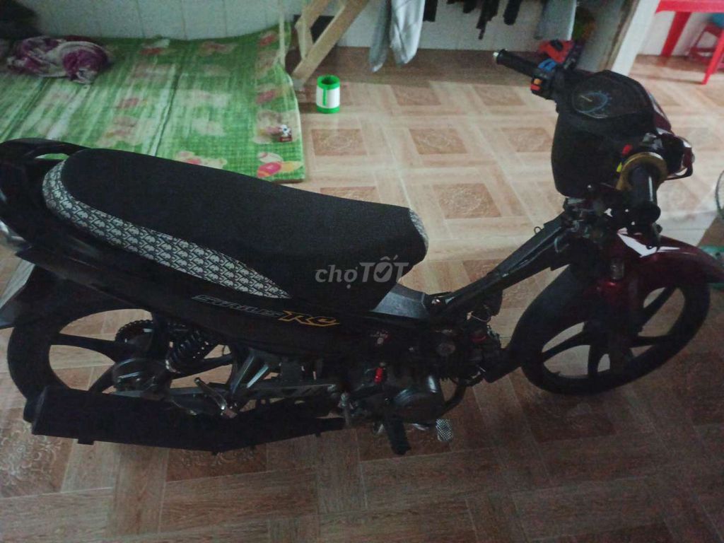 Yamaha Sirius RC Đen Đỏ. Mua bán Xe máy tại Thành phố Trà Vinh Trà Vinh được đăng bởi Nguyễn Hữu Phúc hình 1