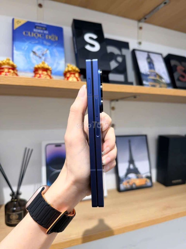 Samsung Galaxy Z Fold 6 5G 12GB/512GB Xanh. Mua bán Điện thoại tại Thành phố Thủ Đức Tp Hồ Chí Minh được đăng bởi Minh phương hình 1