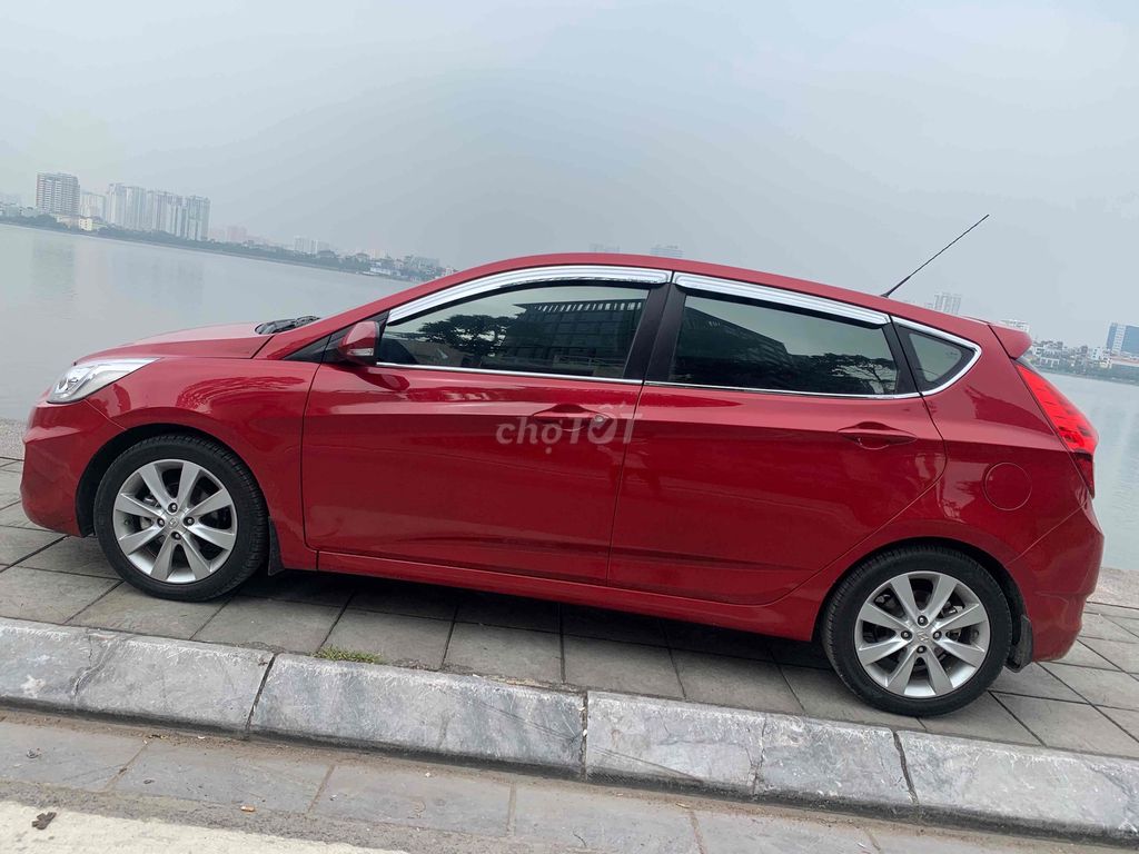 Hyundai Accent 2014 1.4 AT Hatchback nhập khẩu. Mua bán Ô tô tại Quận Tây Hồ Hà Nội được đăng bởi anh hữu hình 8