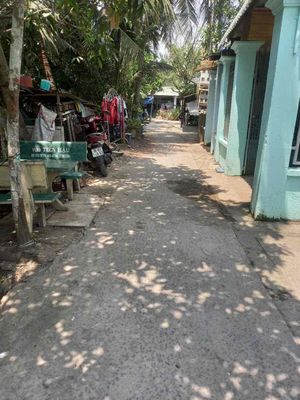 cần ban nhà