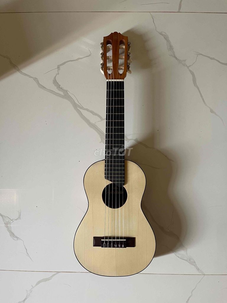 Yamaha Guitalele GL1 like new