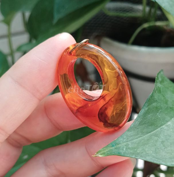 Mặt dây chuyền dạng khoen, vân bên trong cực đẹp