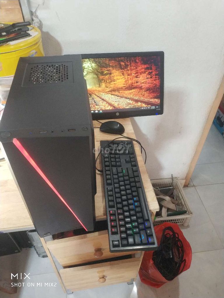 Máy tính để bàn i3-8100ram 8GB/240GB màn hình 20in. Mua bán Máy tính để bàn tại Thành phố Thủ Dầu Một Bình Dương được đăng bởi lucky hình 1