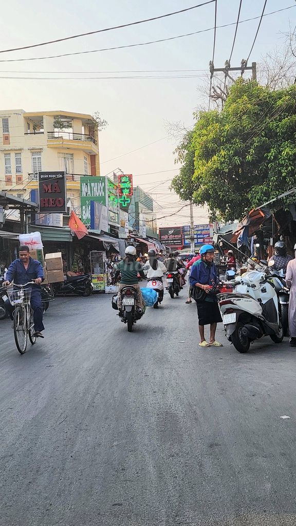 ПРОДАЖА ДОМА С ФАСАДОМ НА 10 УЛИЦ - LINH TRUNG - 4 ЭТАЖА - ДЕНЕЖНЫЙ ПОТОК 35 ТР./МЕСЯЦ