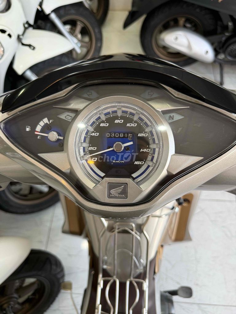 ZIN CỌP - Như Mới - FUTURE 2021 ĐK 2022 Màu Hiếm. Mua bán Xe máy tại Thành phố Rạch Giá Kiên Giang được đăng bởi XE MÁY CŨ TÂN 128 hình 13