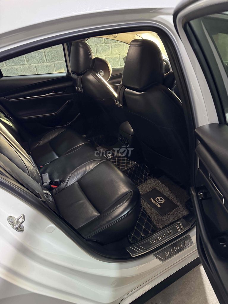 Mazda 3 2020 1.5L Luxury - 41000 km. Mua bán Ô tô tại Huyện An Lão Hải Phòng được đăng bởi Nguyen Duc hình 5