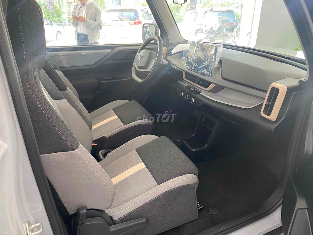 Vinfast VF3 đủ màu giao ngay. Mua bán Ô tô tại Quận Đống Đa Hà Nội được đăng bởi Vinfast Hà Nội Giá Tốt hình 7