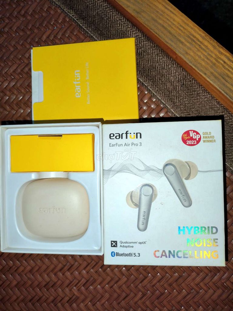 EarFun Air Pro 3 Trắng chống ồn Like new 99%. Mua bán Tivi, Âm thanh tại Huyện Hà Trung Thanh Hóa được đăng bởi Trung hình 1