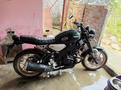 Yamaha XSR Xanh đen Retro 2021