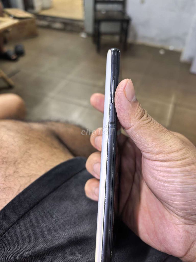 Black Shark Black Shark 5 Trắng Đã sử dụng. Mua bán Điện thoại tại Thành phố Buôn Ma Thuột Đắk Lắk được đăng bởi luu trong hieu hình 1