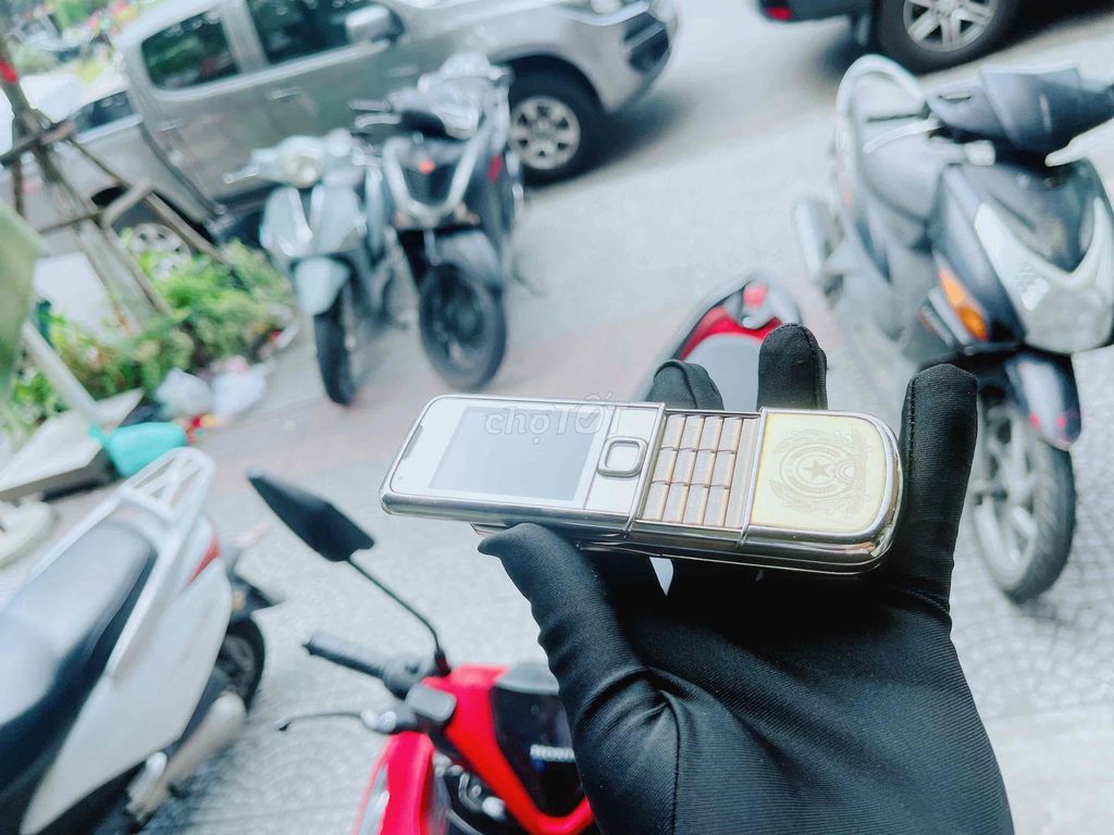 Nokia 8800 Arte Gold nguyên zin A-Z mới 98% BH 6T. Mua bán Điện thoại tại Quận Hải Châu Đà Nẵng được đăng bởi Hoàng Anh Tuấn hình 1
